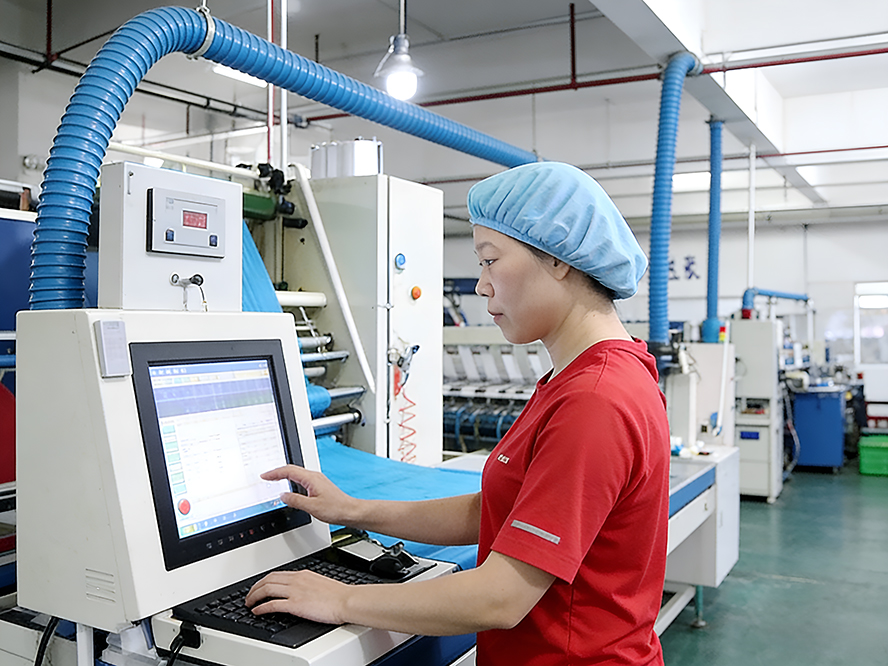 onlywell-kinesiology-tape-production-line 