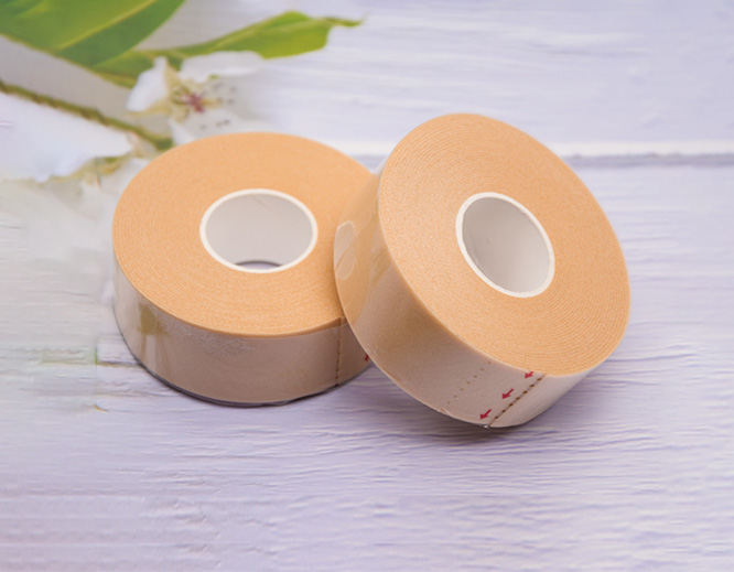 Anti friction foam sports tape waterproof porous athletic underwrap roll for skin protection in sports taping